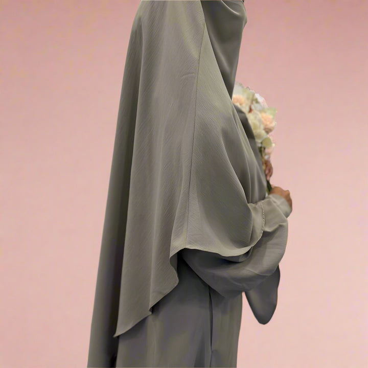 Jubah Insyirah