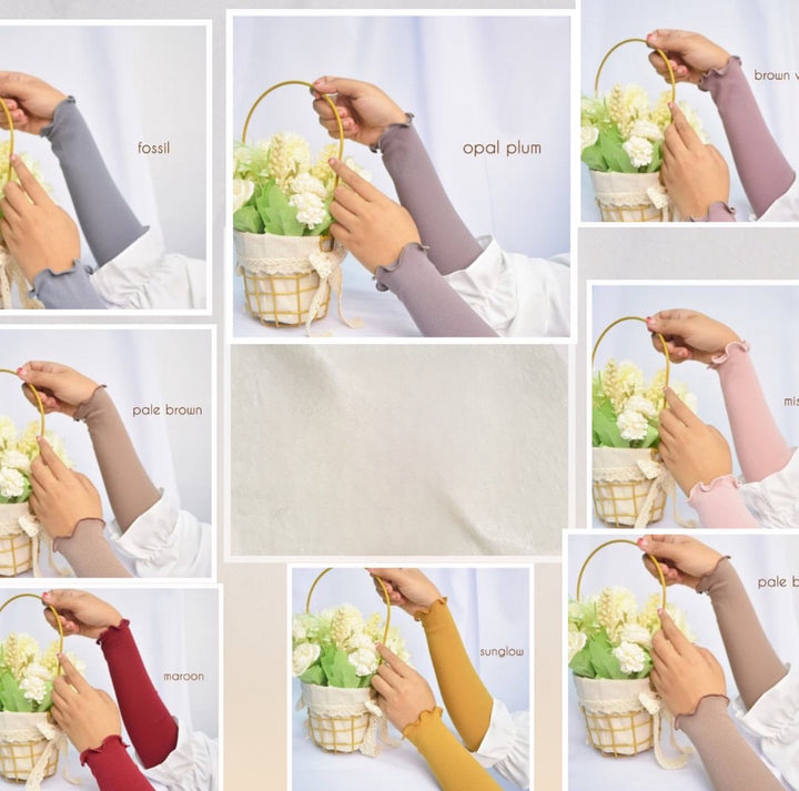 Ruffle Mosscrepe Handsocks