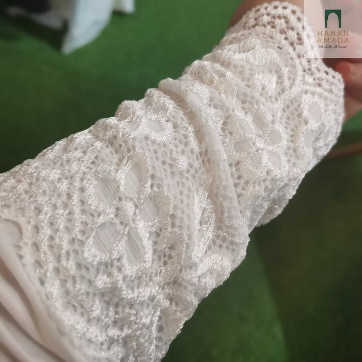 Elegant Lace Handsocks