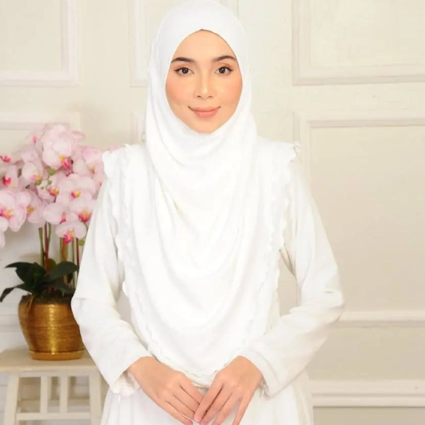 Khimar Zahra Hanan Amadahajj_umrah