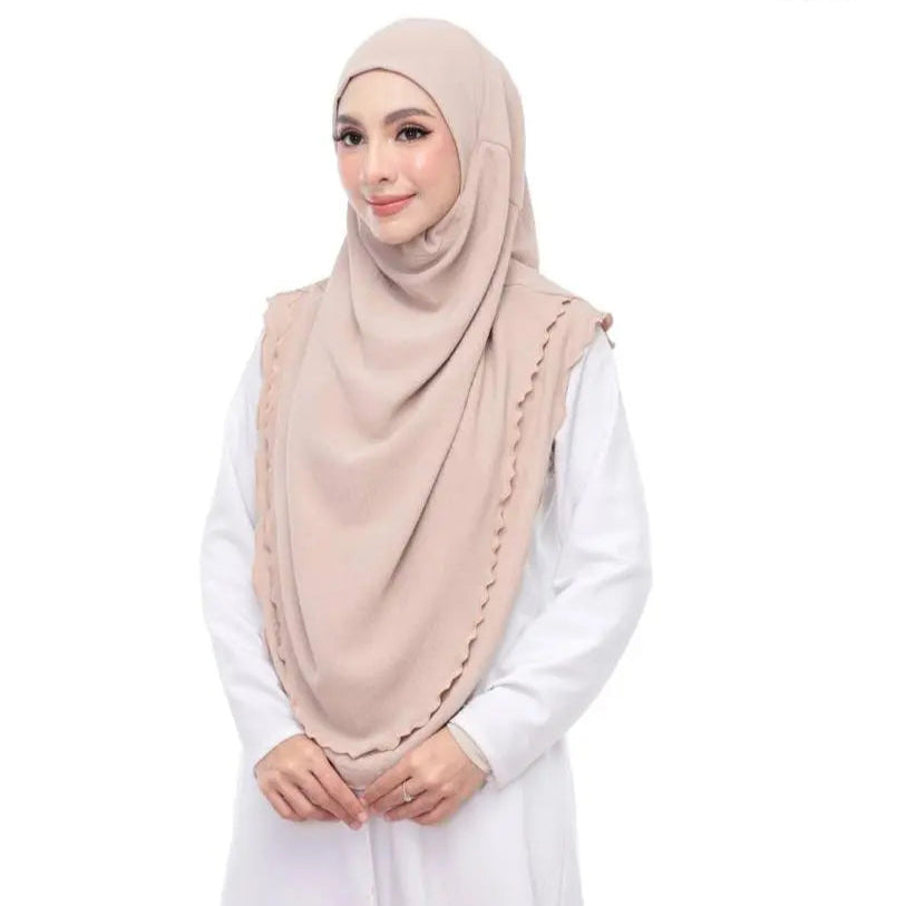 Khimar Zahra Hanan Amadahajj_umrah