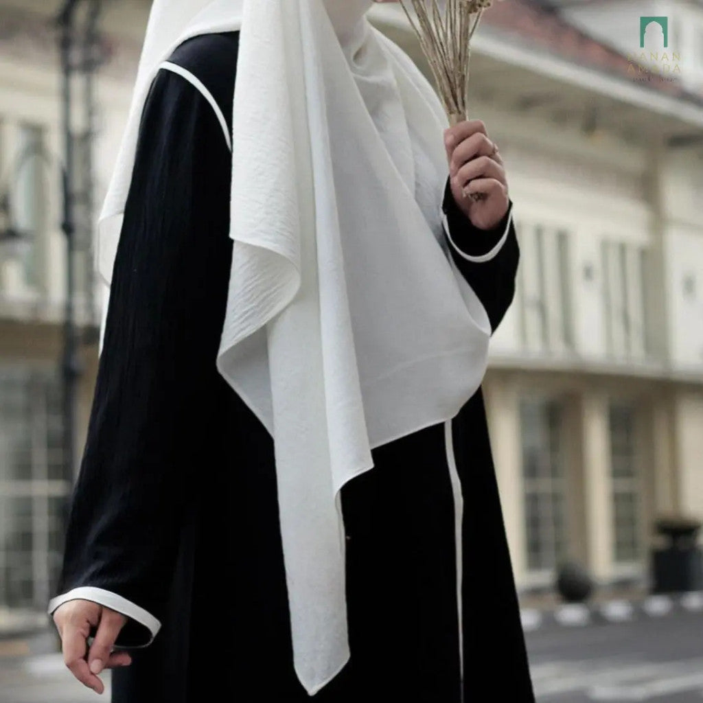 [CLEARANCE SALE] Ladies Jubah / Abaya Collection (Black & White Series) | Premium Hajj, Umrah & Casual